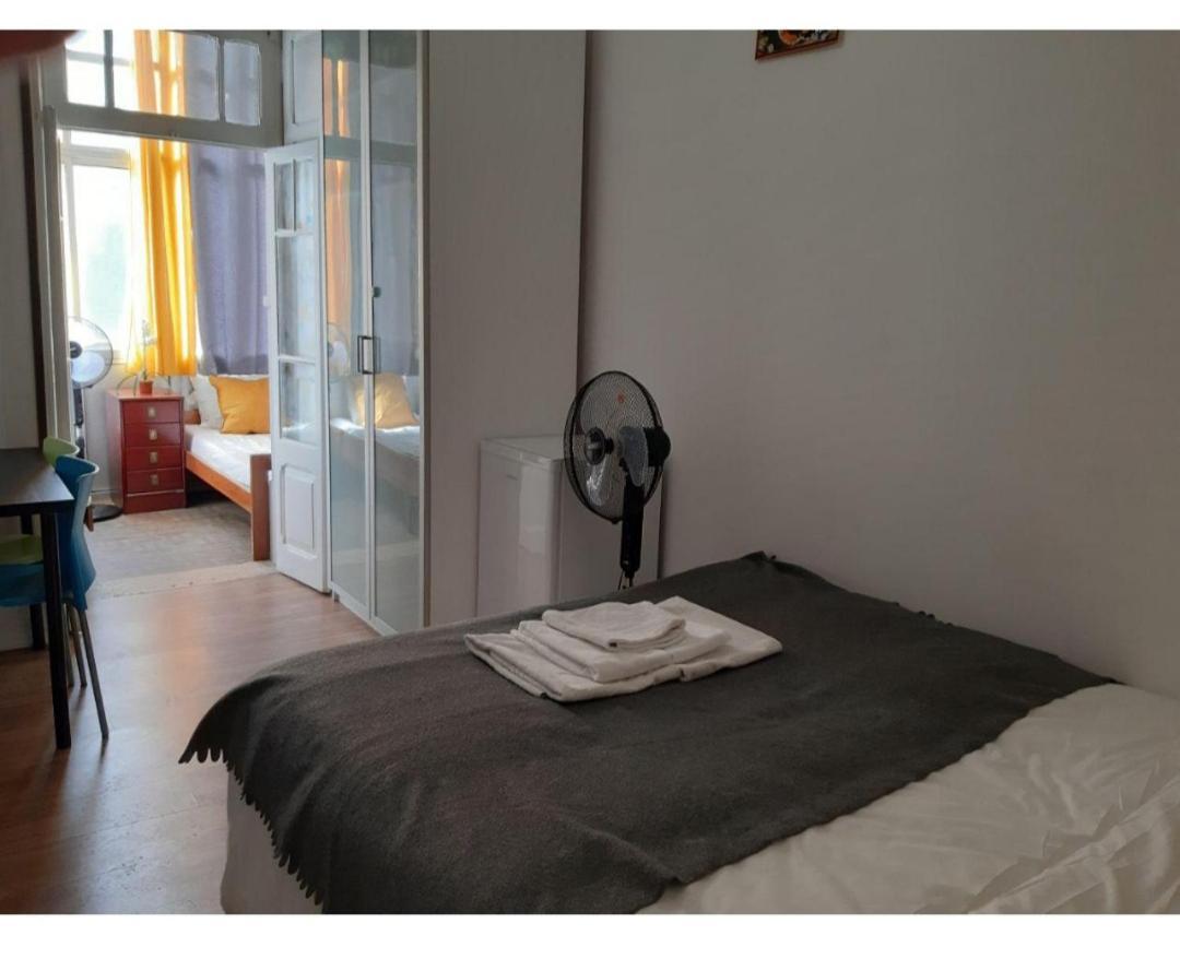 #Private Room C Lisbon Exterior photo